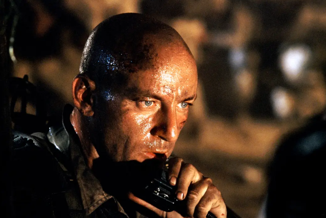 《黑鹰坠落》：战争是什么