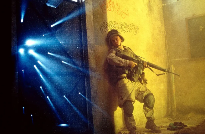 《黑鹰坠落》：战争是什么