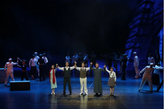 2022音乐剧《烽火·冼星海》-佛山站 2022音乐剧《烽火·冼星海》-佛山站