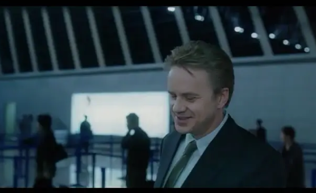 《代码46》:未来的爱情是冰冷的 《代码46》:未来的爱情是冰冷的