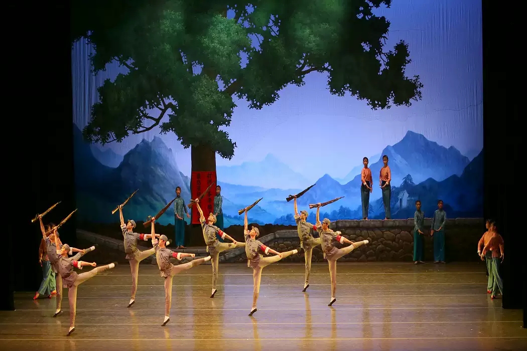 2022中国原创芭蕾舞剧《白毛女》-上海站 2022中国原创芭蕾舞剧《白毛女》-上海站