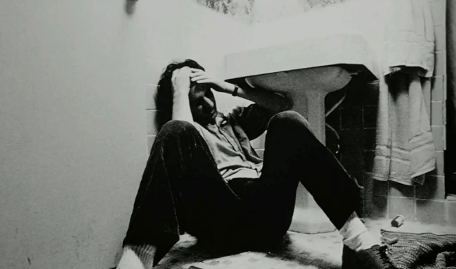 《死亡密码》：影片自身的二元统一论