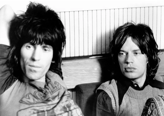 《给我庇护》:六十年代的爱与和平 《给我庇护》:六十年代的爱与和平