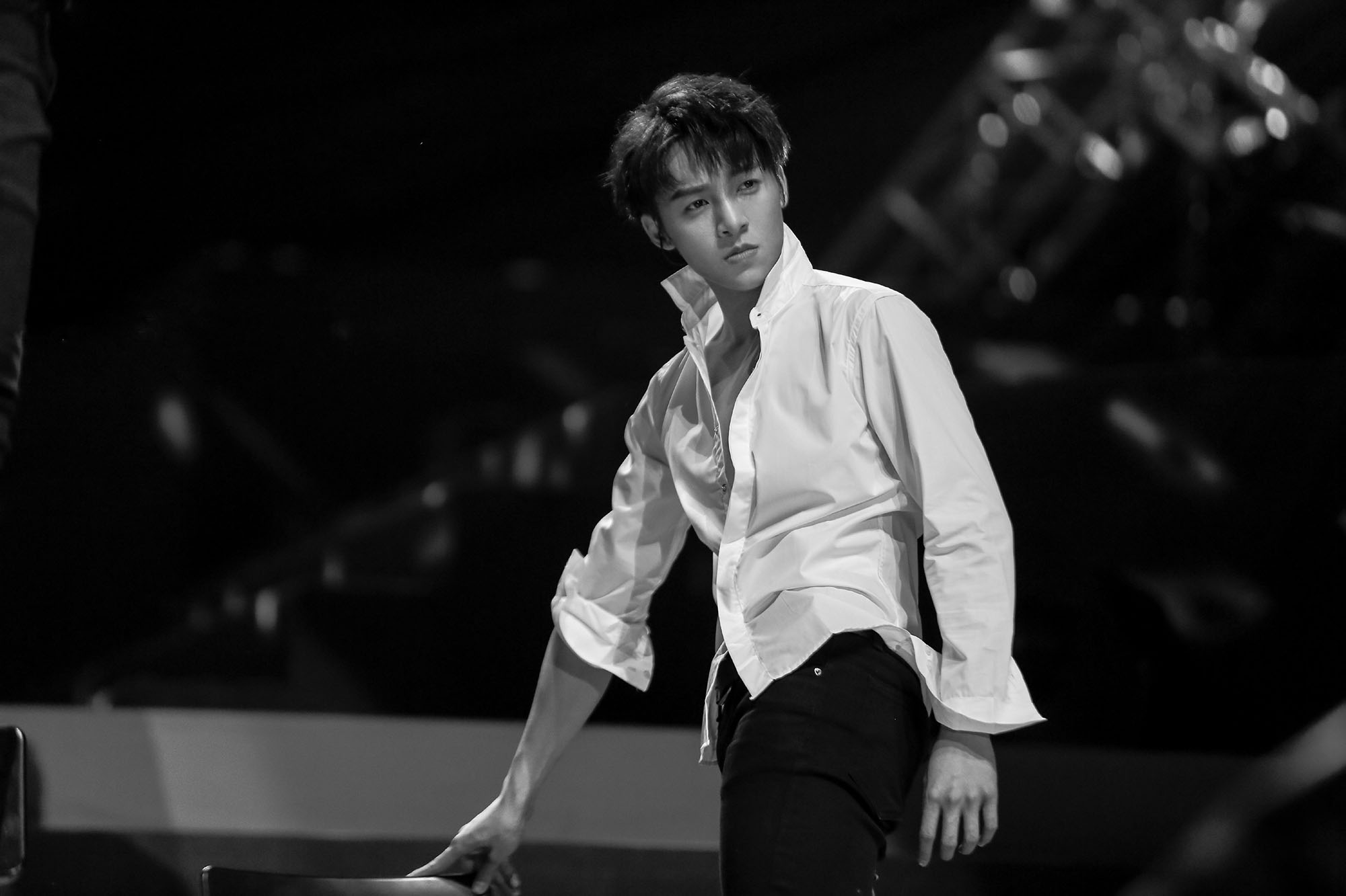 2022伍嘉成杭州演唱会门票多少钱？在哪买？