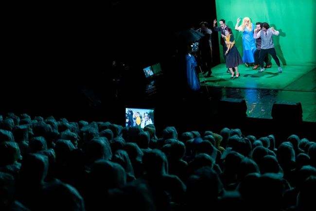 2022话剧《世界旦夕之间》西安站什么时间开始？门票怎么卖？