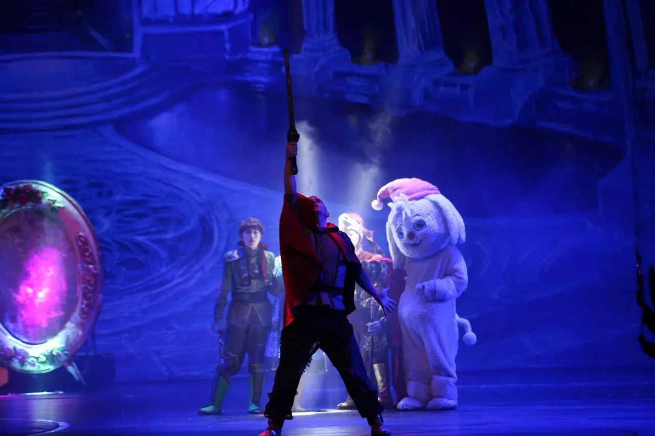 2022舞台剧《冰雪奇缘》南宁站剧情介绍、演出时间、演出地点