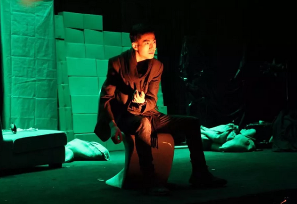 2022喜剧《我只是比较容易放弃》上海站演出介绍、订票链接