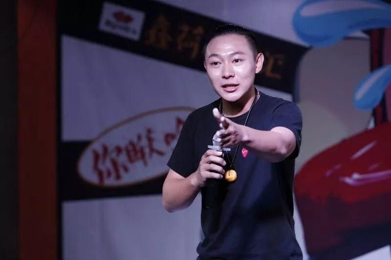 2022严值高上海脱口秀详情介绍+门票链接