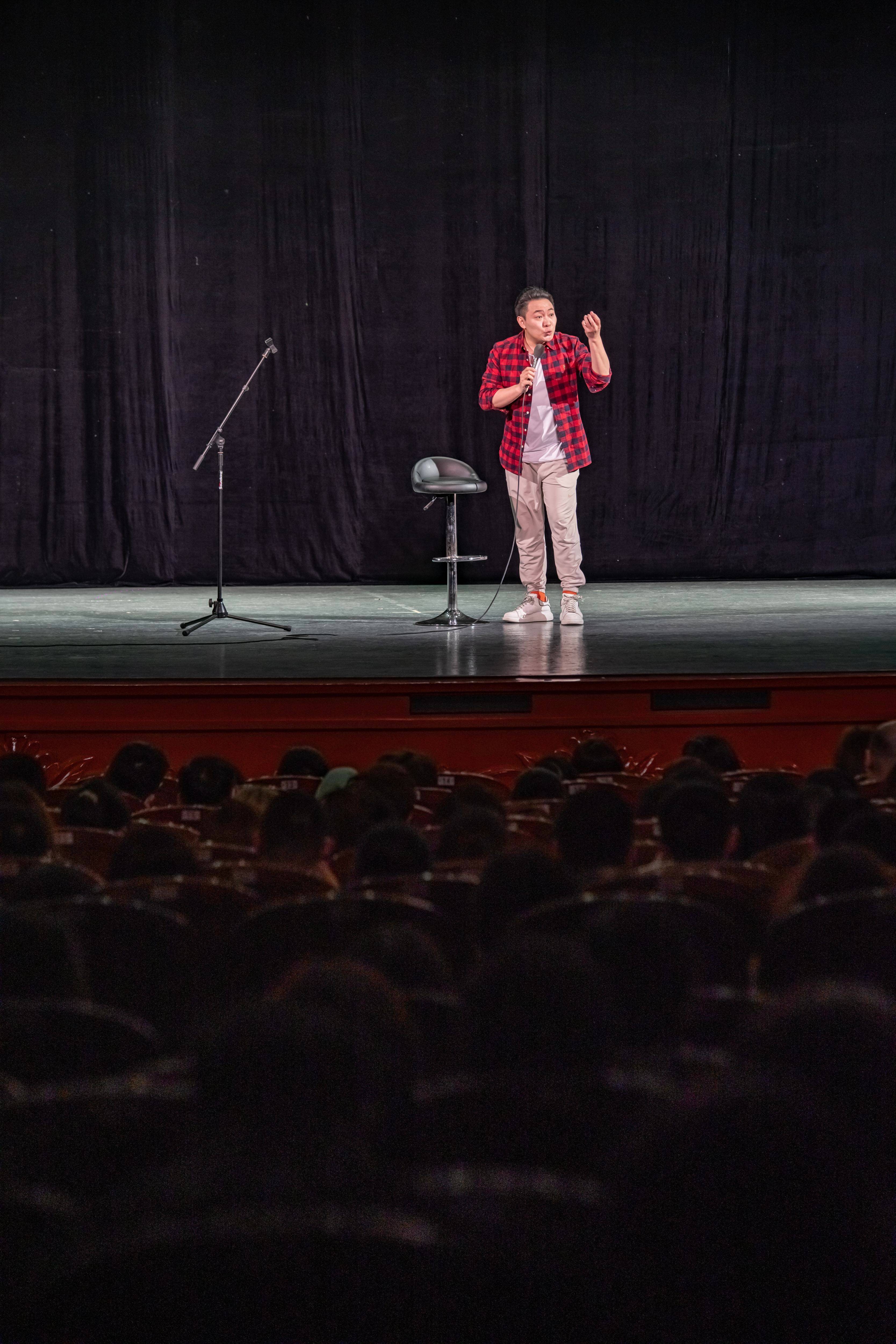 2022严值高上海脱口秀时间+地点+票价