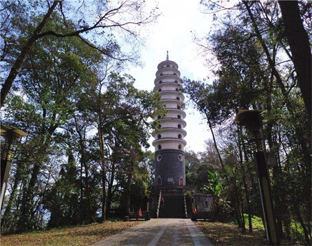 来凤山国家森林公园