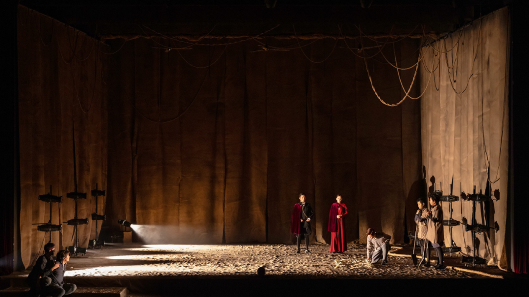 2022汉藏双语版·话剧《哈姆雷特》（普通话版）-天津站