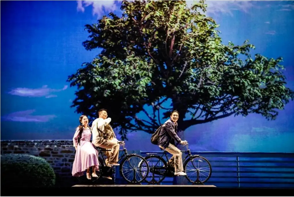 2022上海音乐厅管理有限公司制作出品原创音乐剧《四两青春》-南京站 2022上海音乐厅管理有限公司制作出品原创音乐剧《四两青春》-南京站