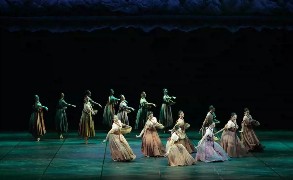 2022全国优秀舞蹈邀请展演《八女投江》-成都站 2022全国优秀舞蹈邀请展演《八女投江》-成都站