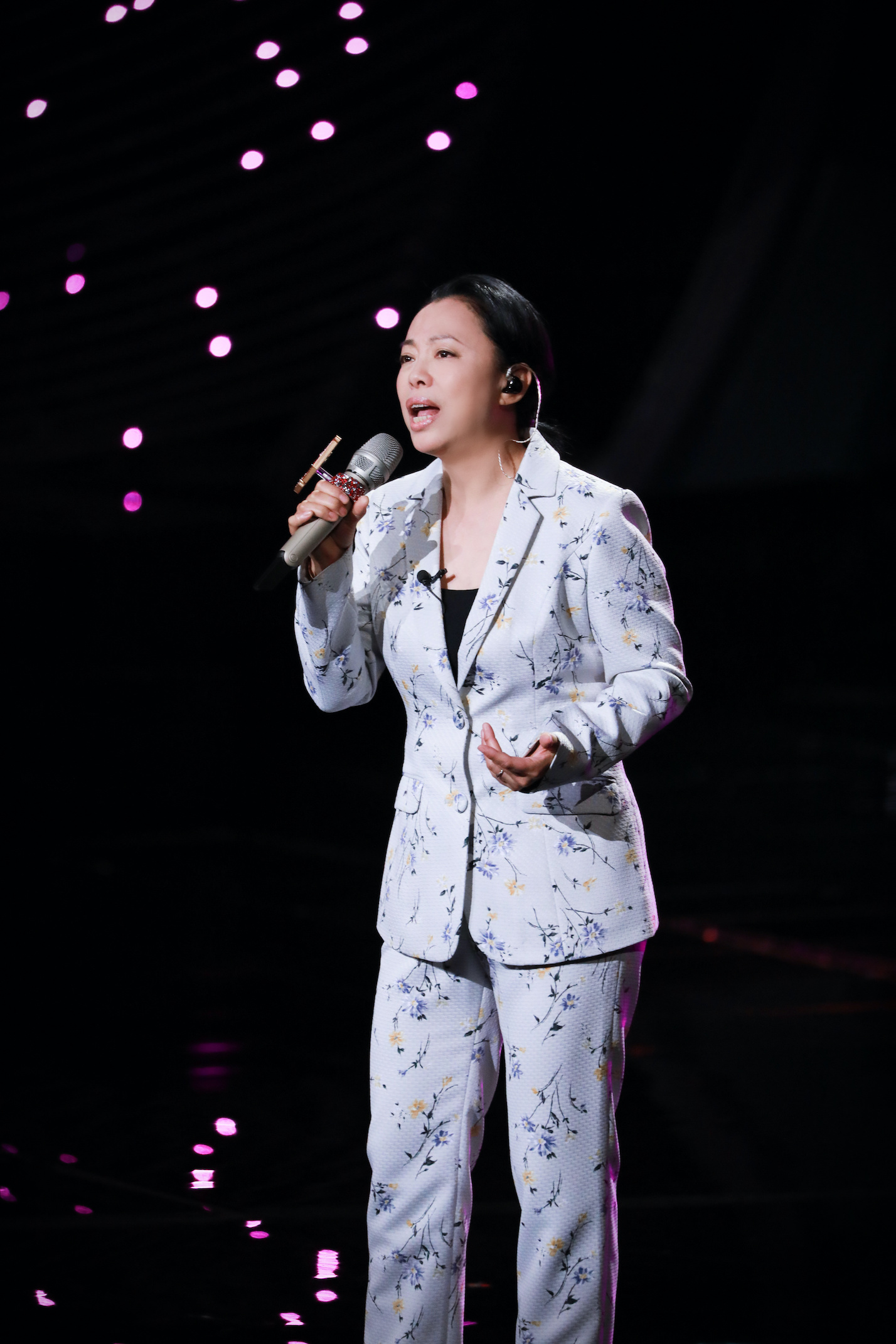 2023黄绮珊重庆演唱会票价+演出详情