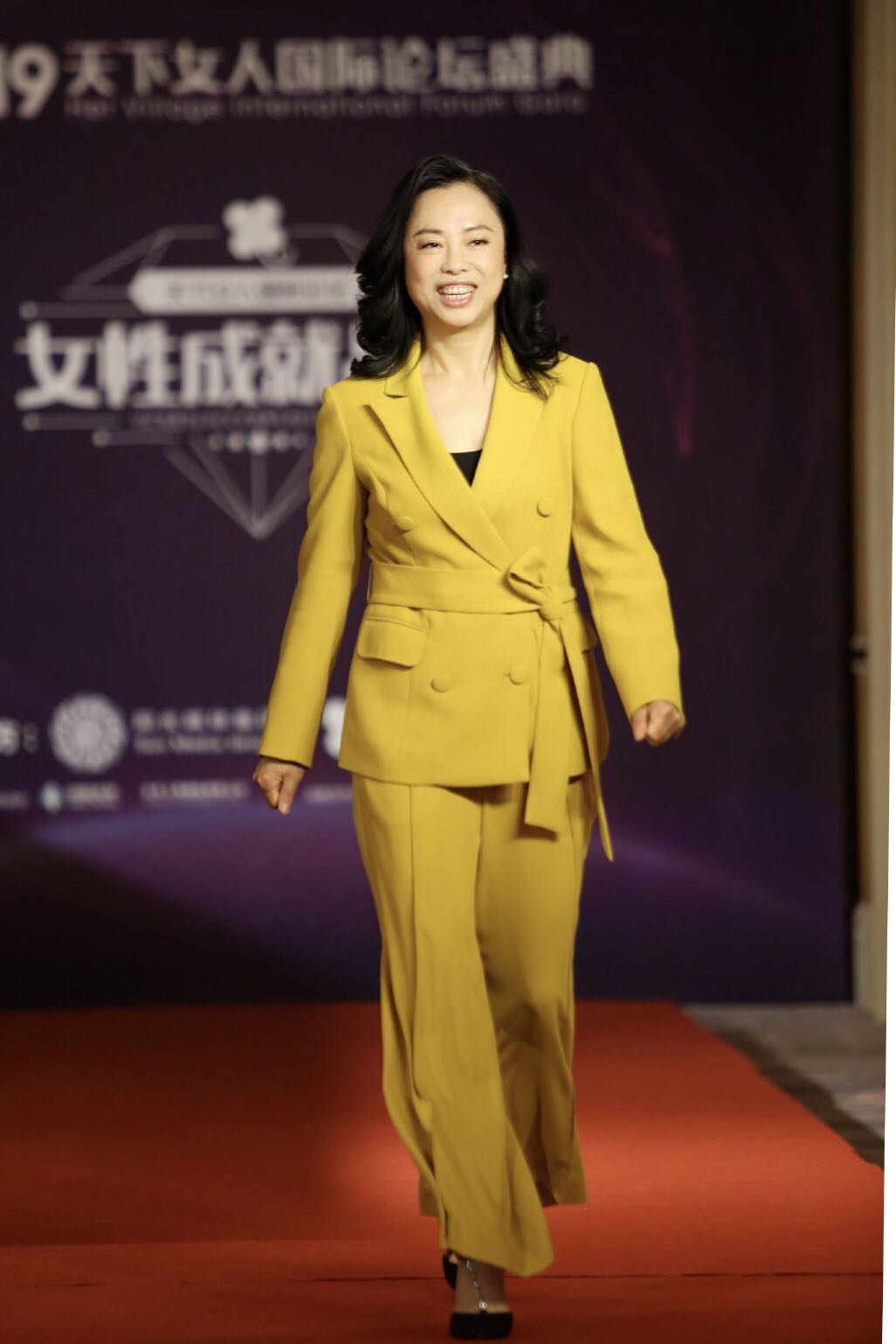 2023黄绮珊重庆演唱会票价+演出详情