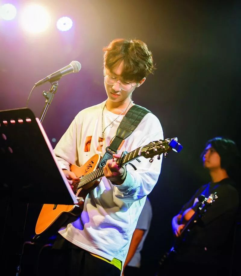 2022徐秉龙「春游」巡演1.0-成都站 2022徐秉龙「春游」巡演1.0-成都站