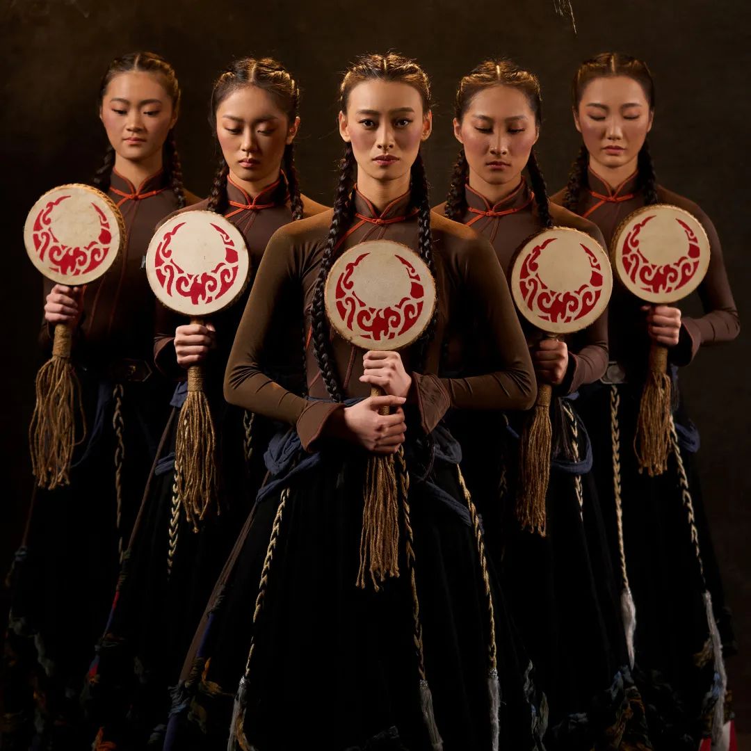 2022启普剧场·舞剧《朴裙》-杭州站 2022启普剧场·舞剧《朴裙》-杭州站