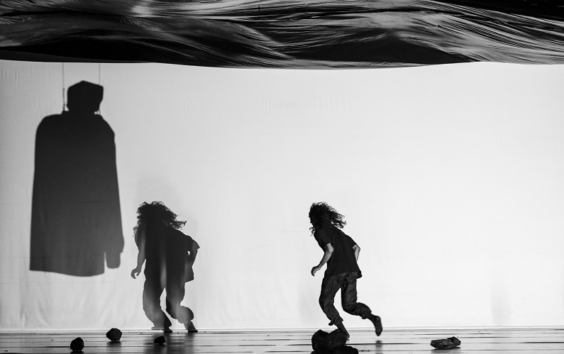 2022雪人舞蹈剧场作品《你当像鸟飞往你的山》-上海站