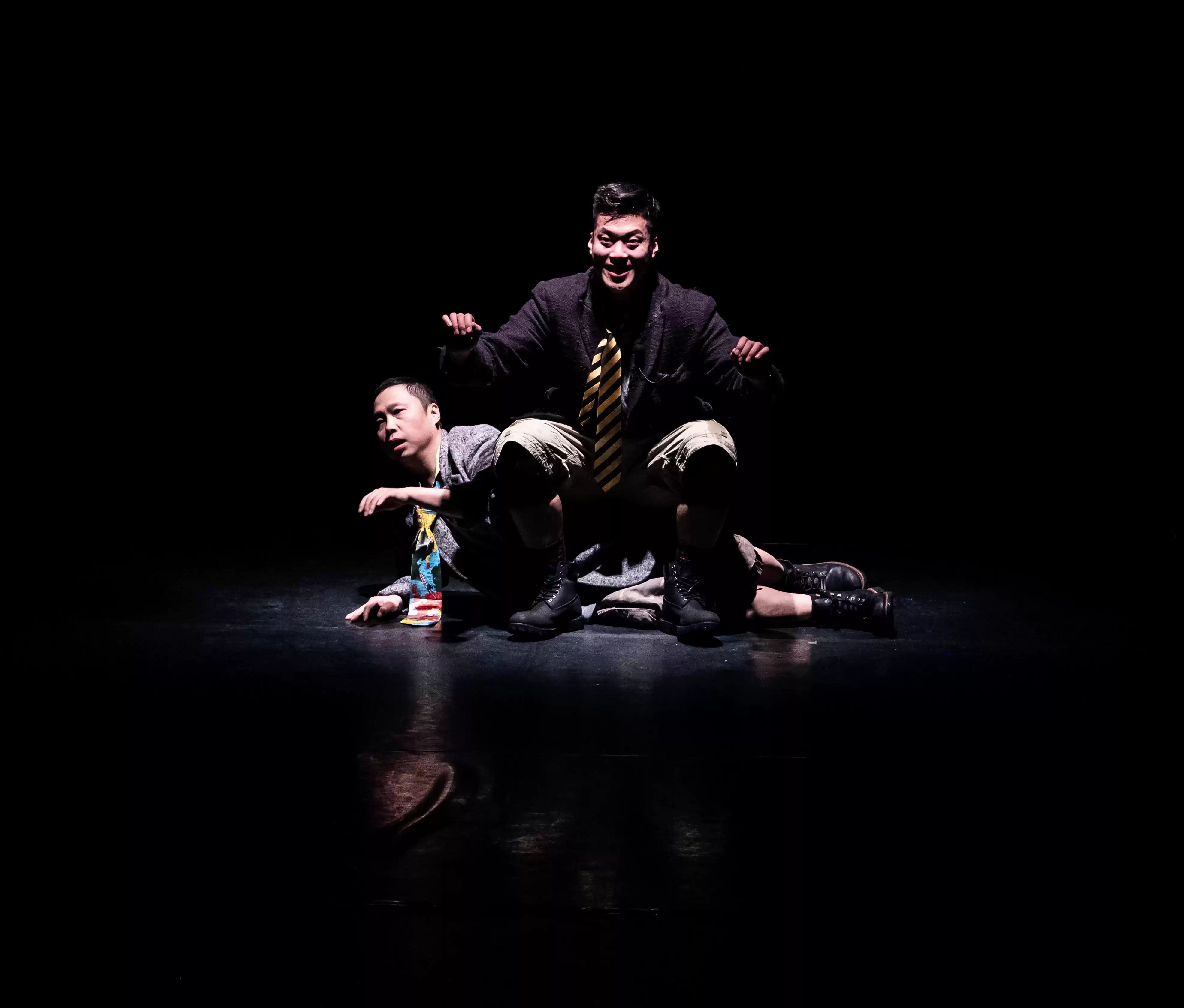 2022孟京辉经典戏剧作品《两只狗的生活意见》-深圳站