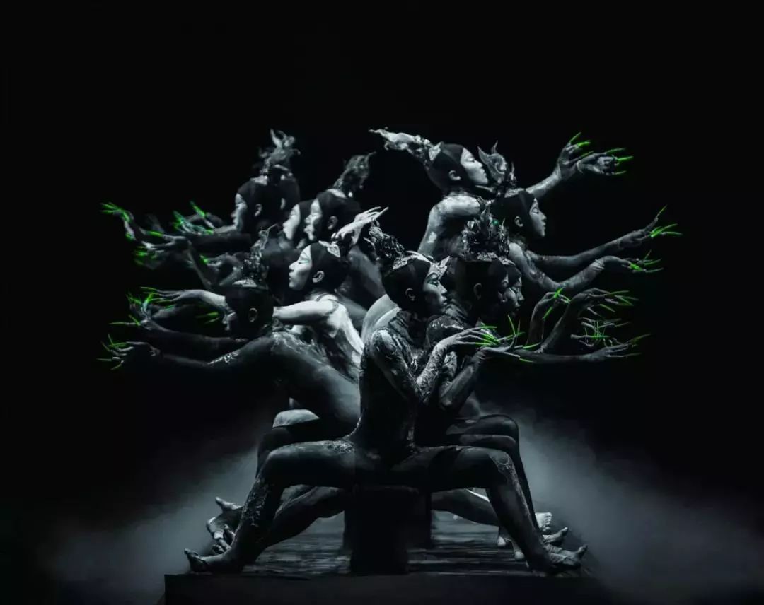 2022纪念斯特拉文斯基诞辰140周年·世界舞蹈剧场——杨丽萍作品现代舞剧《春之祭》-南京站