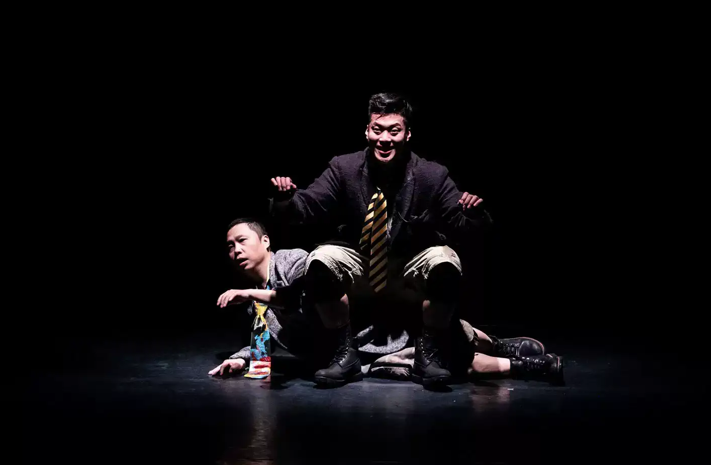 2022戏剧《两只狗的生活意见》宝鸡站门票+场馆+剧情简介