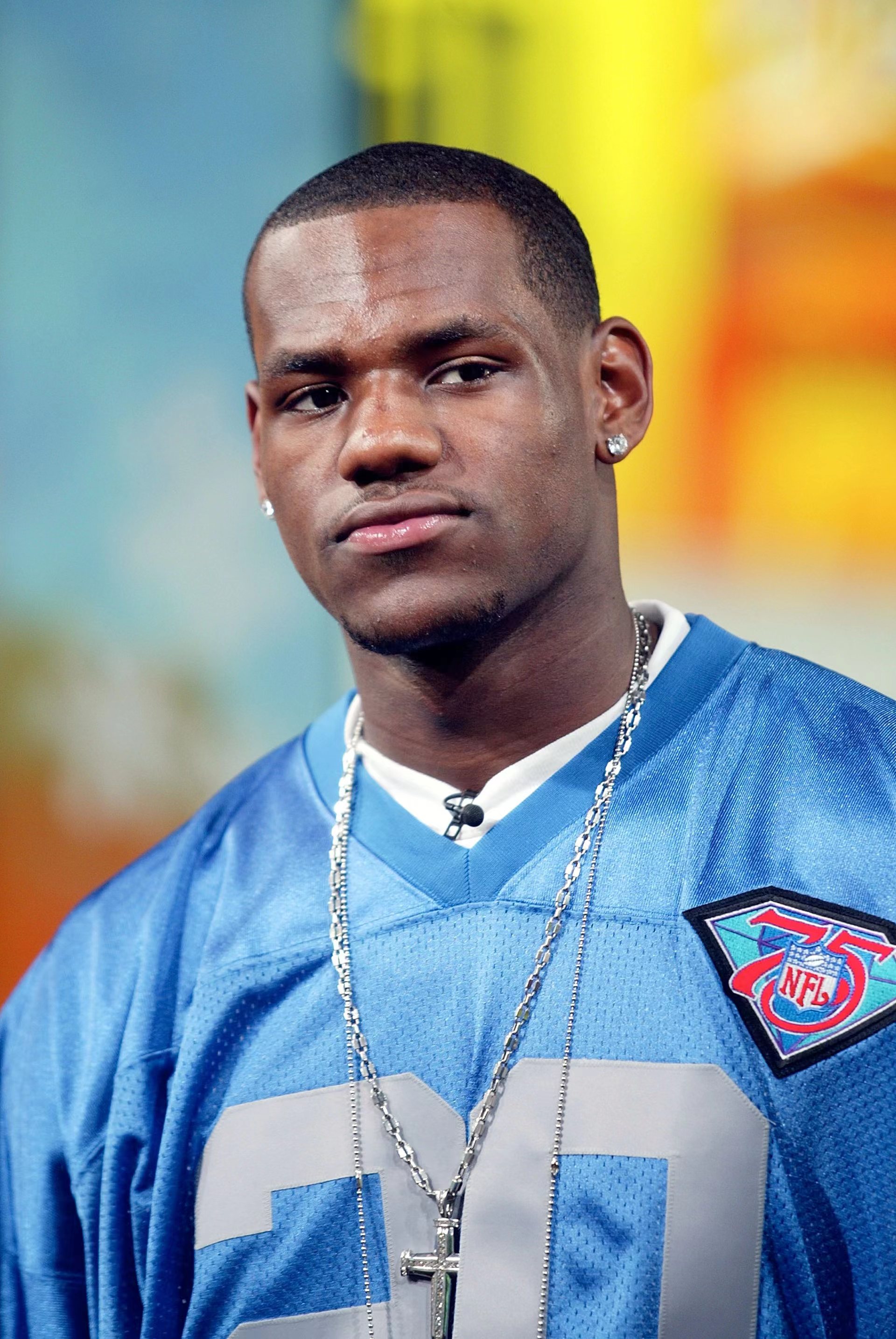 詹姆斯高中联赛王者传奇被搬上大银幕　由高中篮坛超级新星饰演