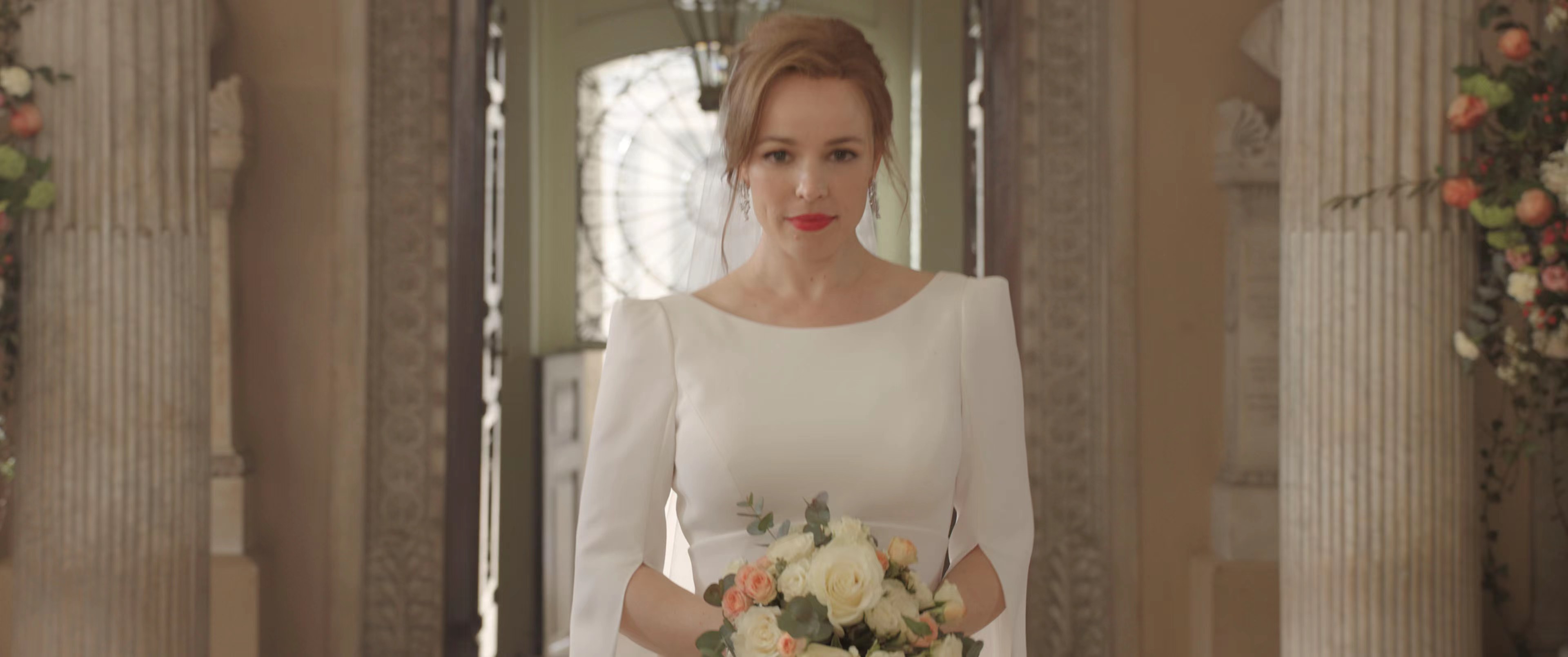 《奇异博士2：失控多重宇宙》影评：两大魔法师 上演顶尖对决