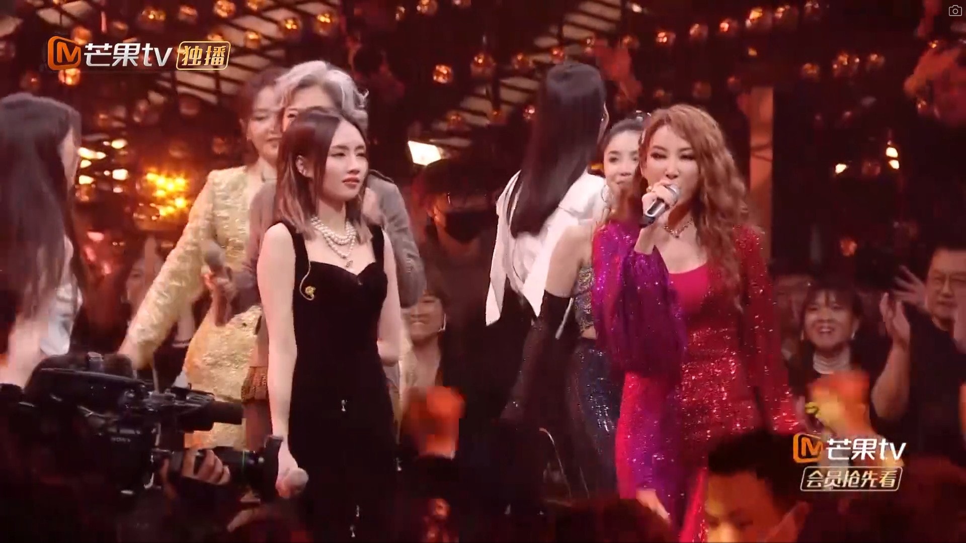 声生不息｜主持王祖蓝义务兼任监制　“宣传港乐比酬劳更重要”