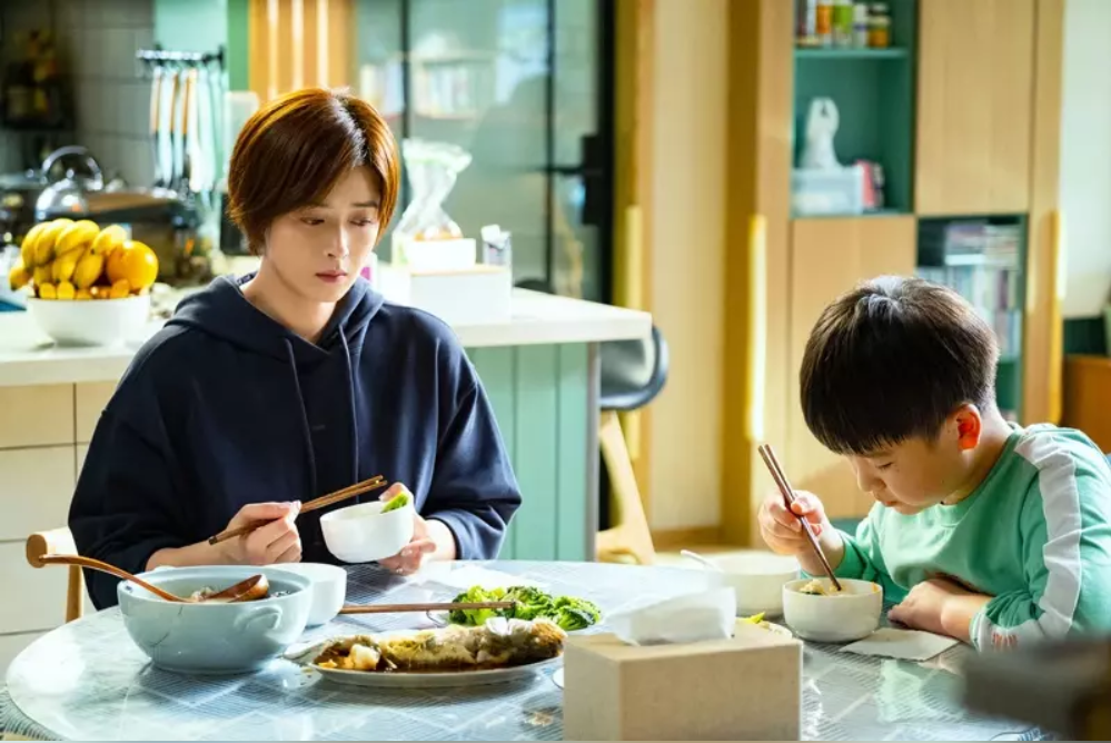 影视｜蒋欣“小舍得”演虎妈高压逼疯儿子 网友共鸣：像我妈…