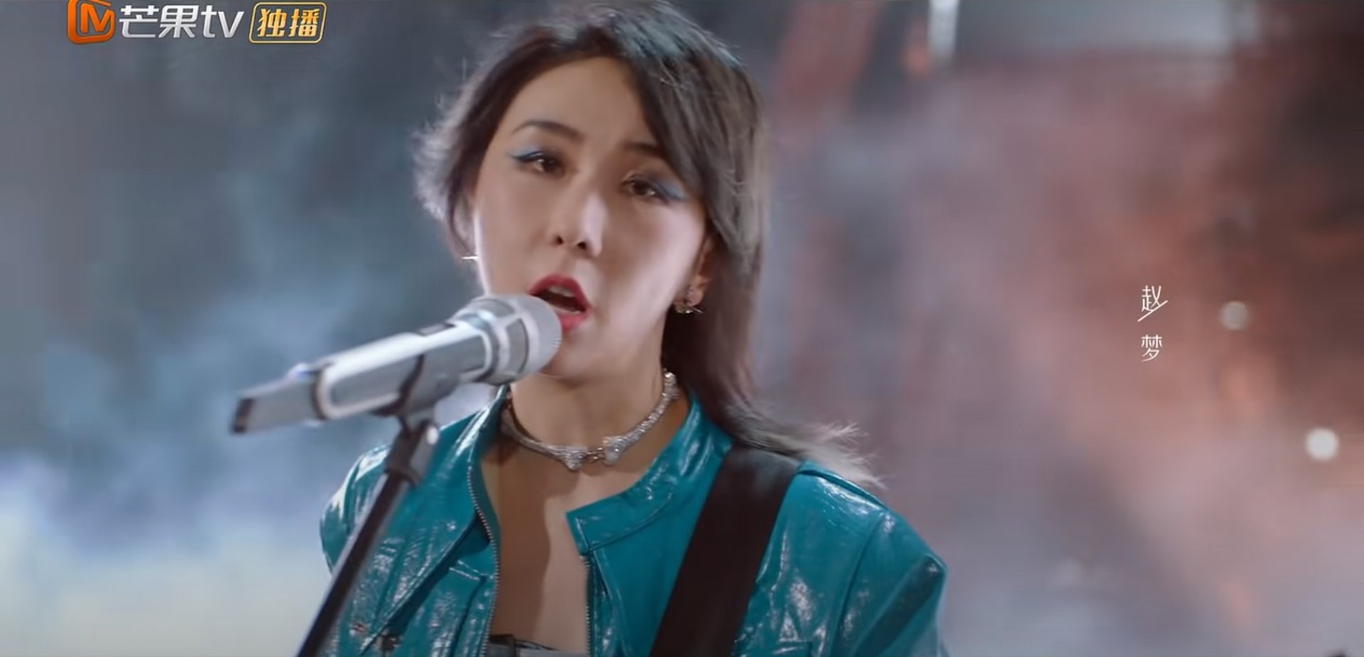 乘风破浪 | Jessica郑秀妍受力捧? 主题曲MV令吴谨言沦为配角 乘风破浪 | Jessica郑秀妍受力捧? 主题曲MV令吴谨言沦为配角