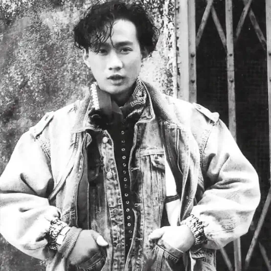 2022极光乐队和平与爱·纪念黄家驹29载致敬BEYOND全国巡回演唱会-昆明站