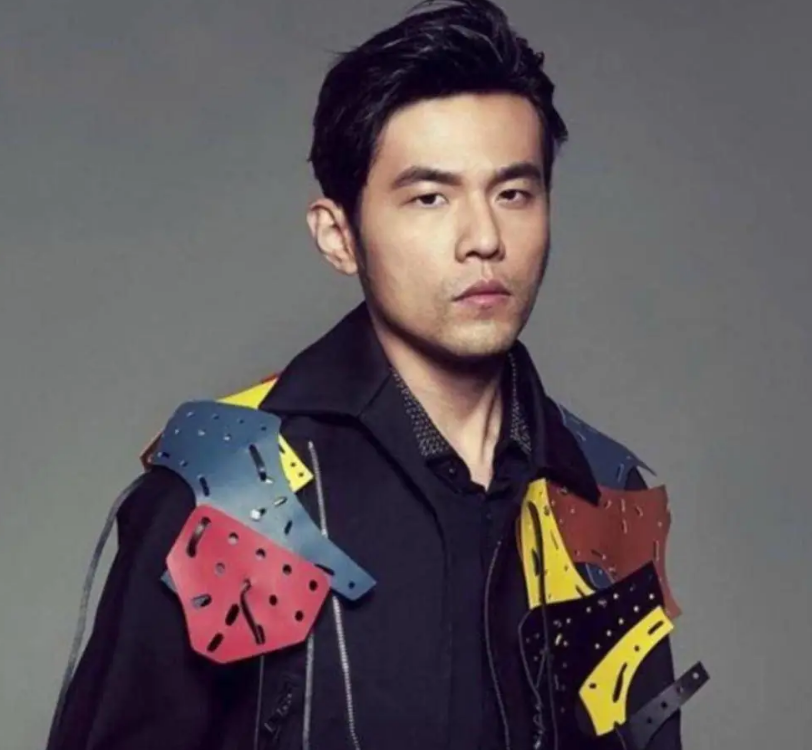 周杰伦为什么这么红? 周杰伦为什么这么红?