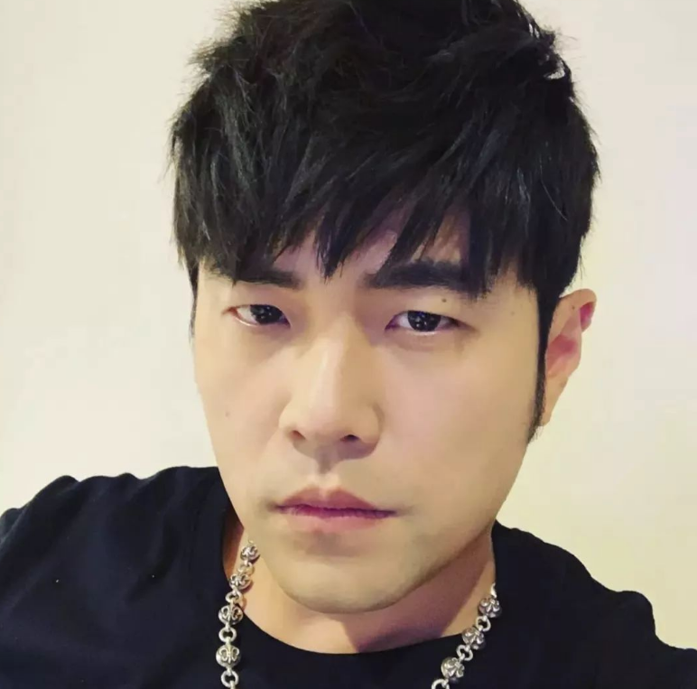 为什么没人超越周杰伦? 为什么没人超越周杰伦?