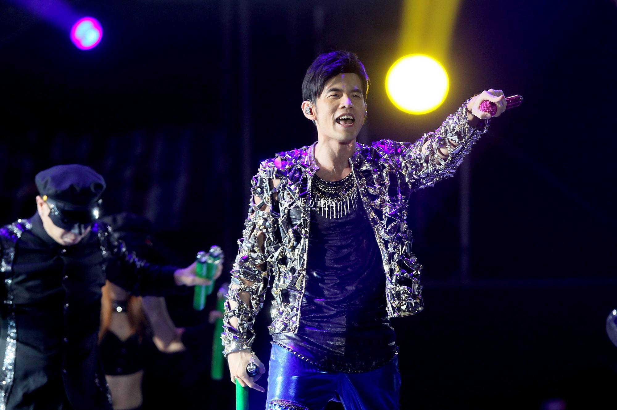为什么说周杰伦是“音乐鬼才”? 为什么说周杰伦是“音乐鬼才”?