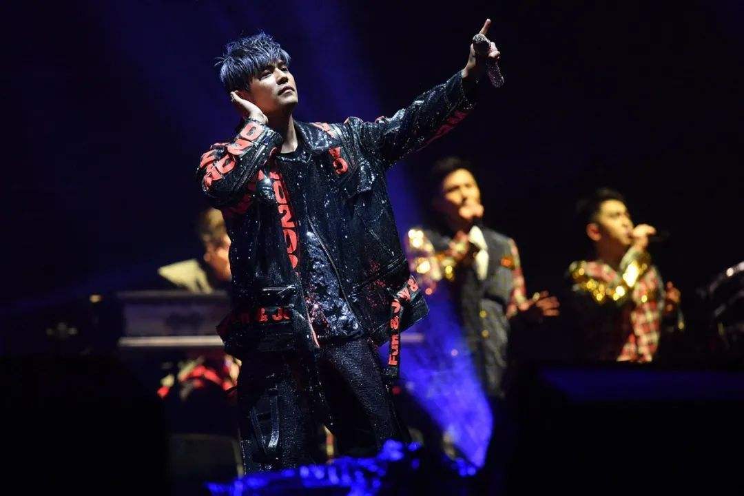 《淘汰》是周杰伦创作的歌曲吗? 《淘汰》是周杰伦创作的歌曲吗?