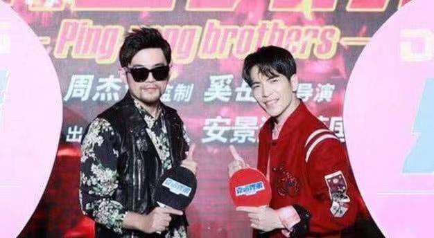 萧敬腾与周杰伦合作什么歌 萧敬腾与周杰伦合作什么歌
