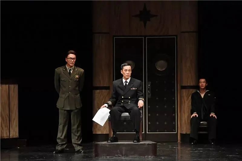 2022北京人民艺术剧院演出——话剧《哗变》-北京站