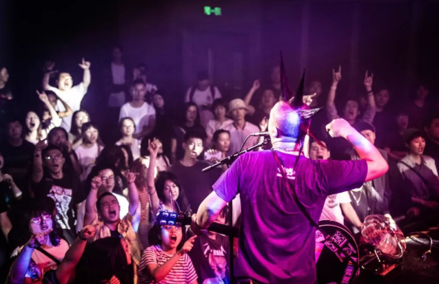 2022脑浊乐队“有朋克自远方来II”巡演-宁波站 2022脑浊乐队“有朋克自远方来II”巡演-宁波站