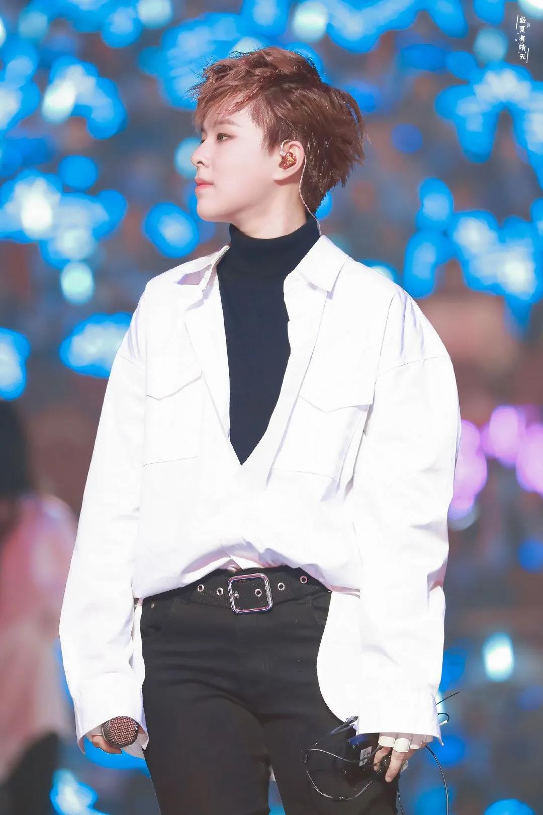 2022【虾米呈现】Sunnee杨芸晴「惢」巡回演唱会-杭州站