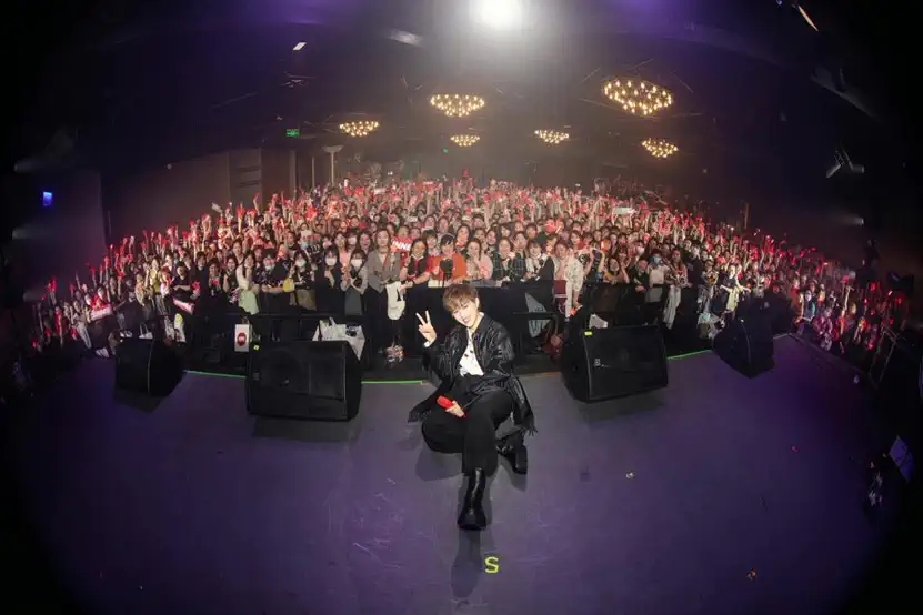 2022【虾米呈现】Sunnee杨芸晴「惢」巡回演唱会-杭州站