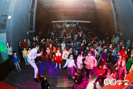 2022第四届深圳中外少儿艺术季 双语音乐亲子穿越秀《摇滚学堂》-深圳站