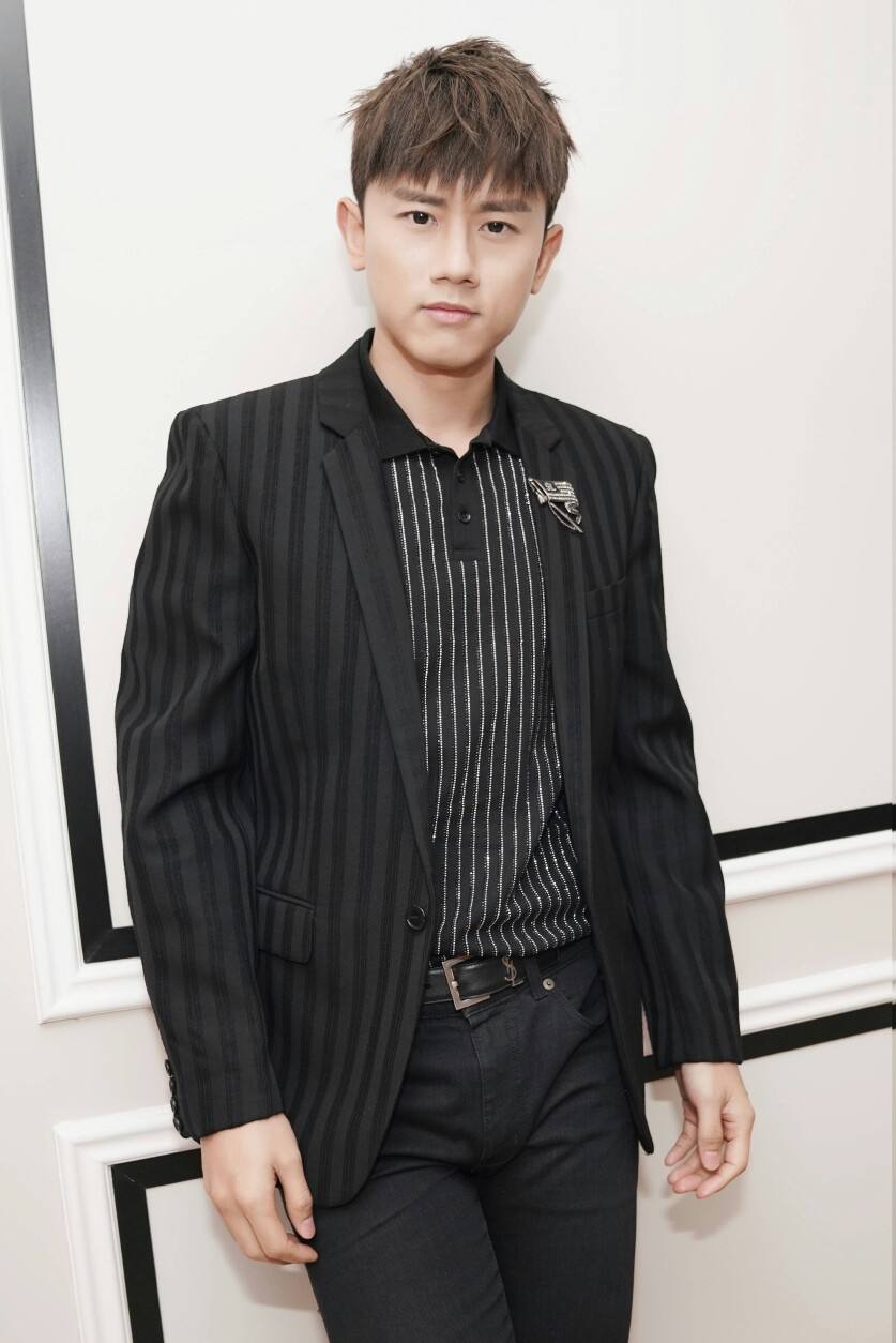 2023张杰哈尔滨演唱会门票价格+演出信息