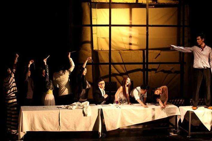 2022戏剧《空中花园谋杀案》南宁站剧情简介、购票方式