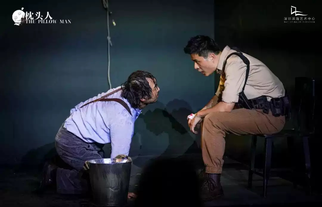 2022鼓楼西戏剧《枕头人》小剧场版-成都站 2022鼓楼西戏剧《枕头人》小剧场版-成都站