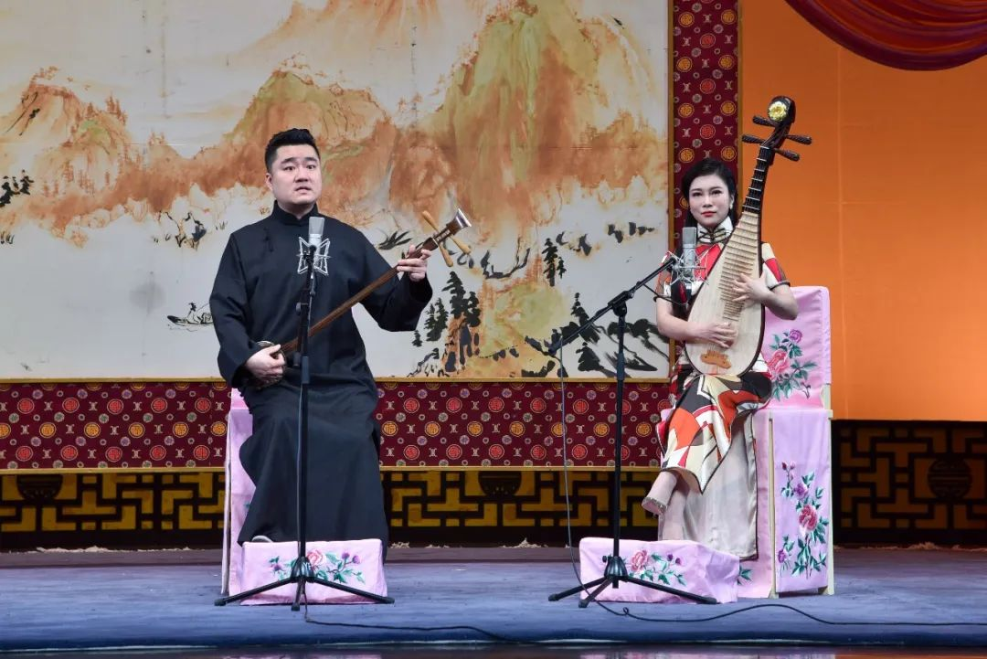 2023上海评弹团《人生若只如初见,一曲吴音一段情》评弹演唱会 郑州大剧院 第二届南腔北调戏曲节-郑州站 2023上海评弹团《人生若只如初见,一曲吴音一段情》评弹演唱会 郑州大剧院 第二届南腔北调戏曲节-郑州站