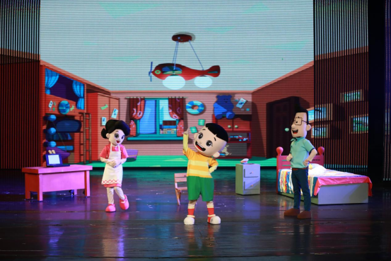 2023大型亲子互动剧《大头儿子和小头爸爸之生日的一天》 郑州大剧院 新春演出季-郑州站