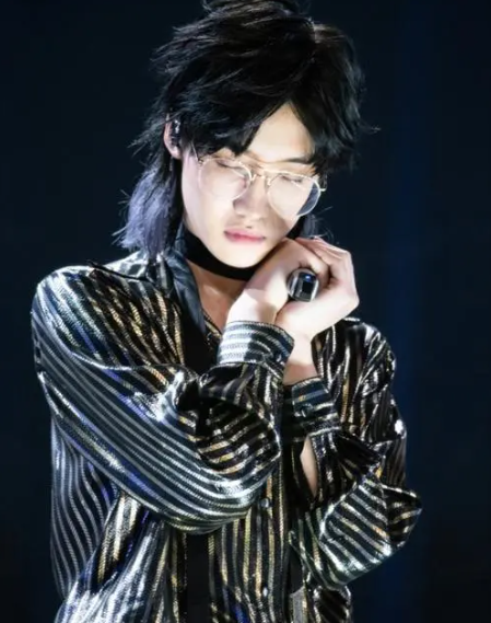 2022神魂颠倒 |“新生代魔嗓”邓典D.D.巡回演唱会-苏州站