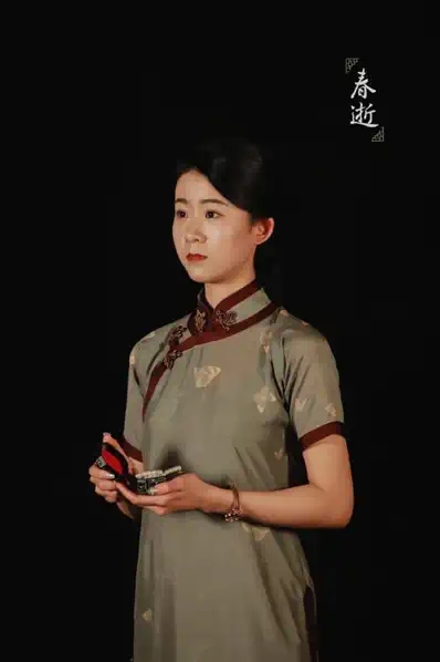 2022话剧九人作品《春逝》丨成都繁星戏剧村展演季特邀项目 2022话剧九人作品《春逝》丨成都繁星戏剧村展演季特邀项目