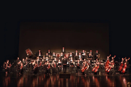 2023【郑州大剧院 二周年演出季】郑州爱乐乐团跨年交响音乐会-郑州站 2023【郑州大剧院 二周年演出季】郑州爱乐乐团跨年交响音乐会-郑州站