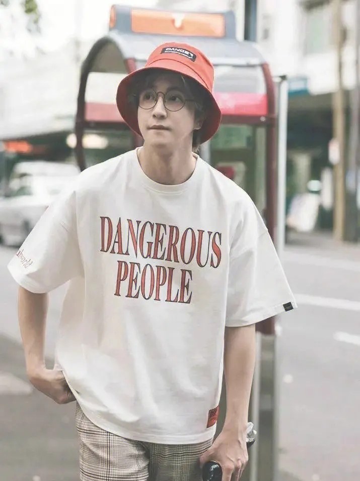 2023薛之谦郑州演唱会（行程安排及购票指南）